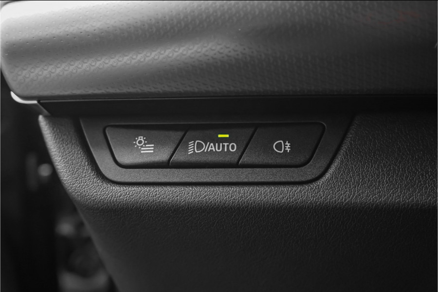 BMW X1 sDrive20i M-Sport Pro Pano Keyless Premium Camera 19"