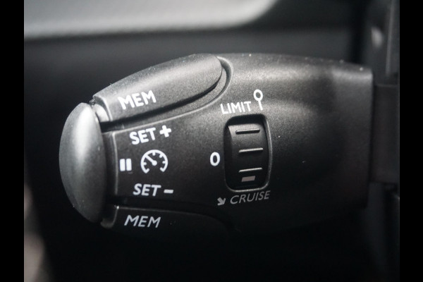 Peugeot 2008 1.2 TURBO Allure Pack Afn. Trekhaak