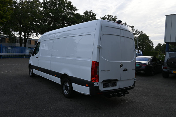 Mercedes-Benz Sprinter 317 CDI L3H2 RWD 3500kg Trekhaak, MBUX navigatie met camera, Etc.