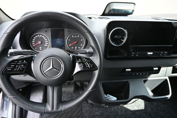 Mercedes-Benz Sprinter 317 CDI L2H2 Pro LED, Geveerde stoel, Navigatie met camera
