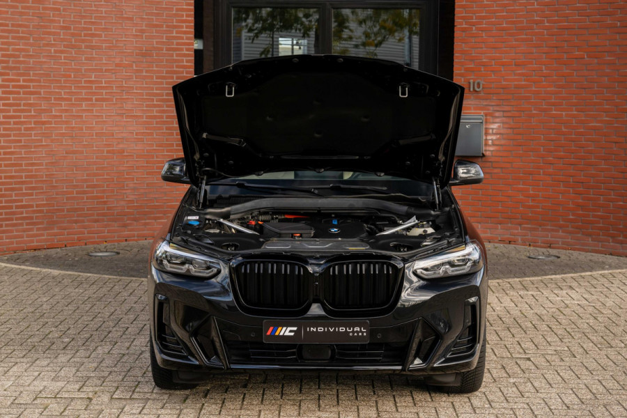 BMW X3 xDrive30e M-Sport ACC Panorama HuD Trekhaak Leder