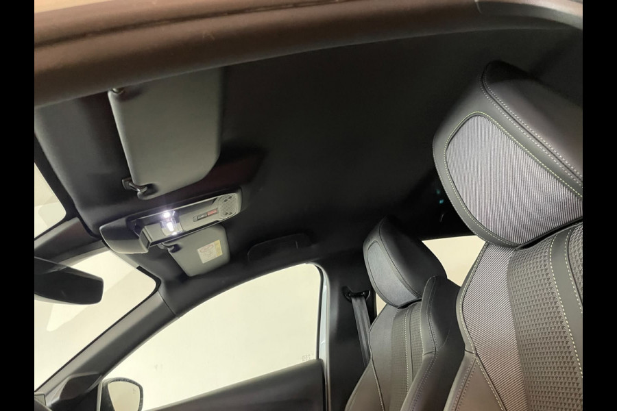 Peugeot 208 1.2 PureTech GT Pack 130PK AUTOMAAT PARELMOER WIT AIRCO CLIMA NAVI CRUISE KEYLESS APPLE CARPLAY PRIVACYGLAS NIEUWSTAAT