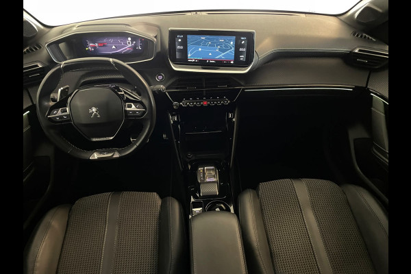 Peugeot 208 1.2 PureTech GT Pack 130PK AUTOMAAT PARELMOER WIT AIRCO CLIMA NAVI CRUISE KEYLESS APPLE CARPLAY PRIVACYGLAS NIEUWSTAAT