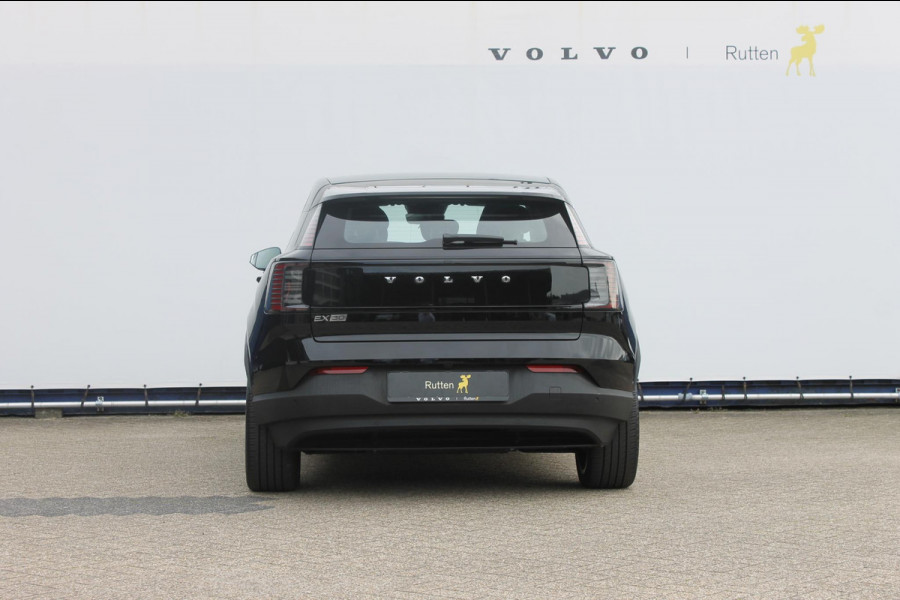 Volvo EX30 Single Motor Extended Range Ultra 69 kWh Semi elektrisch wegklapbare trekhaak / Verwarmbare voorstoelen / Panoramisch glazen dak / Google Infotainment