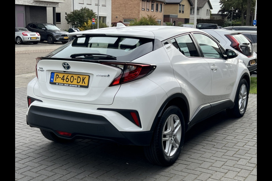 Toyota C-HR 1.8 Hybrid Active | Eerste eigenaar, Apple CarPlay/Android Auto, Parkeercamera, Lichtmetalen velgen, Climate control