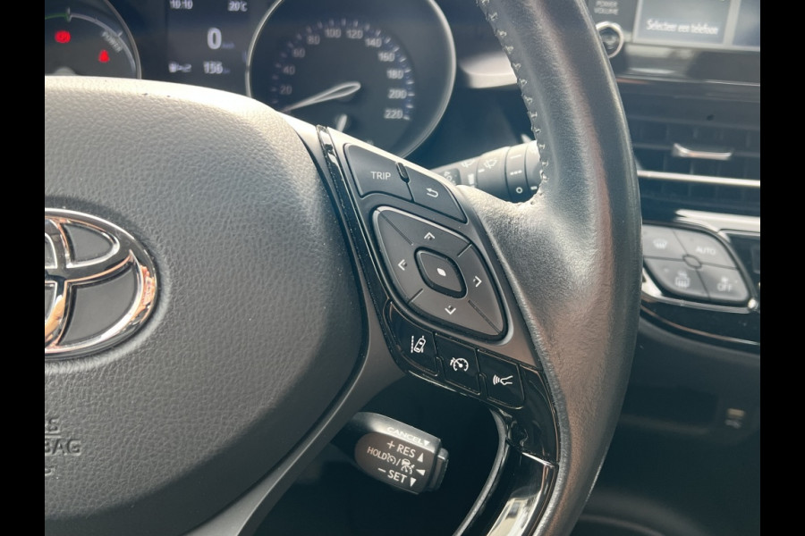 Toyota C-HR 1.8 Hybrid Active | Eerste eigenaar, Apple CarPlay/Android Auto, Parkeercamera, Lichtmetalen velgen, Climate control