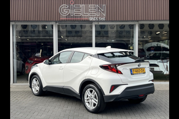 Toyota C-HR 1.8 Hybrid Active | Eerste eigenaar, Apple CarPlay/Android Auto, Parkeercamera, Lichtmetalen velgen, Climate control