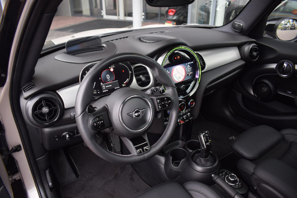 MINI 5-deurs 2.0 Cooper S MINI Yours | Pano | Leer | H/K | HUD | Stuur-en Stoelverwarming
