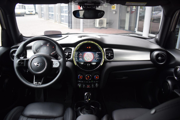 MINI 5-deurs 2.0 Cooper S MINI Yours | Pano | Leer | H/K | HUD | Stuur-en Stoelverwarming