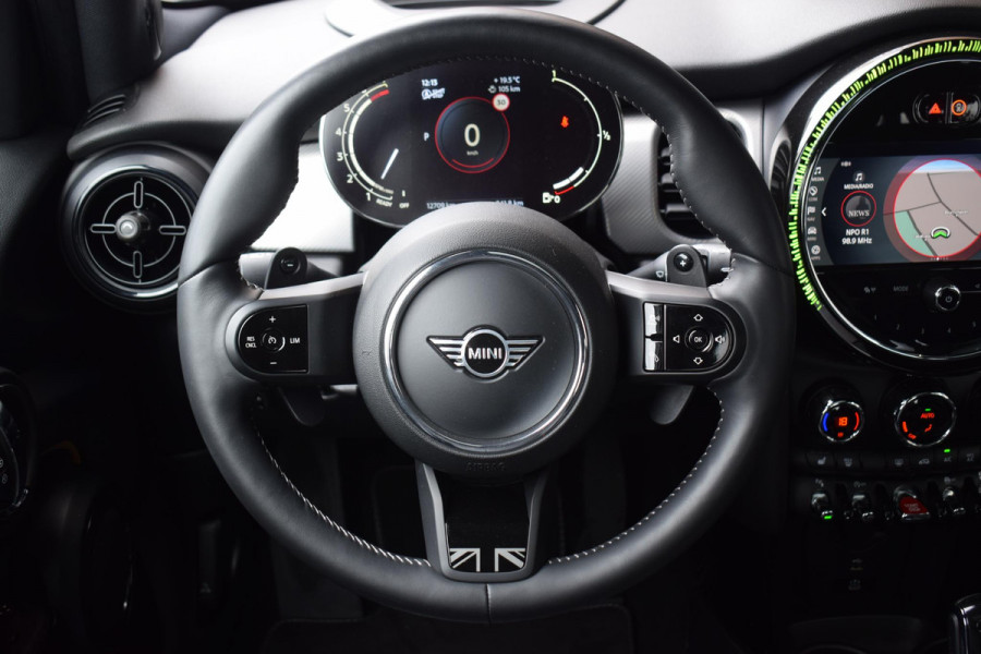 MINI 5-deurs 2.0 Cooper S MINI Yours | Pano | Leer | H/K | HUD | Stuur-en Stoelverwarming