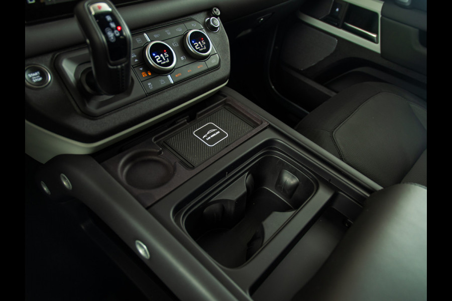 Land Rover Defender 110 2.0 P400e 110 X-Dynamic HSE 22" | MERIDIAN | PANO | TREKHAAK