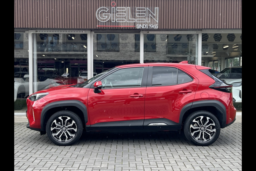 Toyota Yaris Cross 1.5 Hybrid Dynamic | Trekhaak, Parkeersensoren voor, Keyless, 17 inch, LED, Apple CarPlay/Android Auto