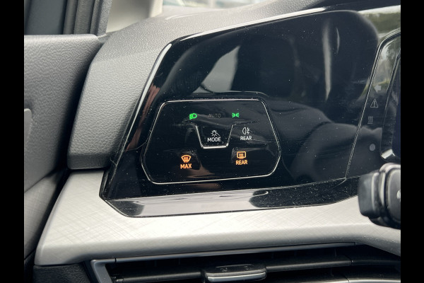 Volkswagen Golf Variant 1.5 TSI Life Business/Trekhaak
