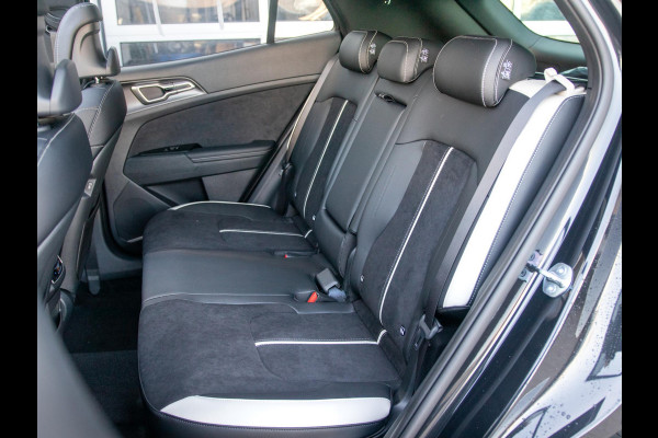 Kia Sportage 1.6 T-GDi Hybrid GT-Line | Op Voorraad | Schuif/kantel | Panorama | Elektrische achterklep | Stoelverwarming | Navi | Clima | Camera | Carplay