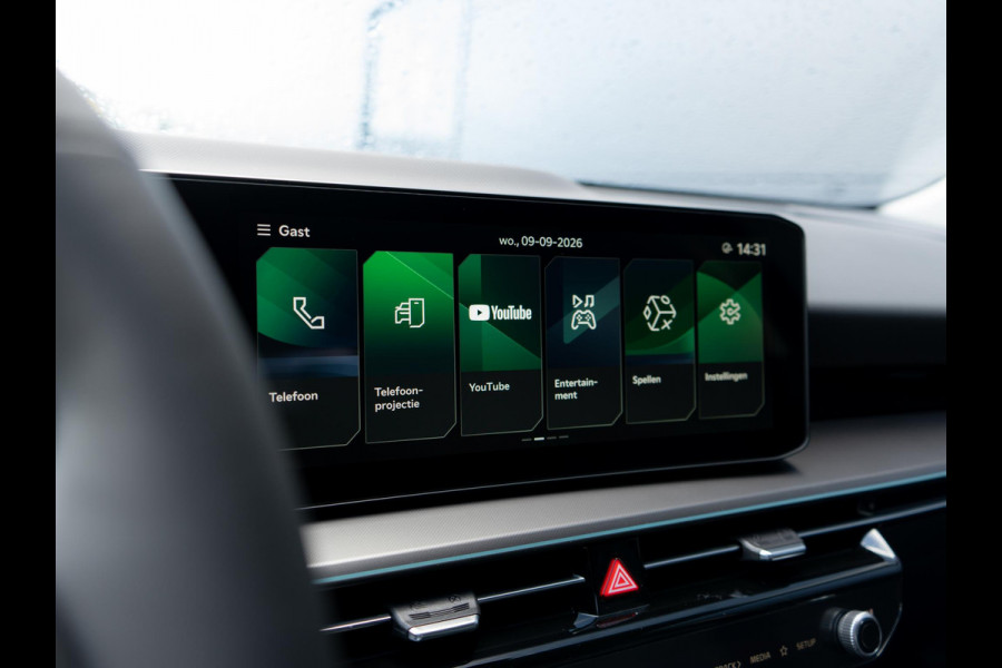 Kia Niro 1.6 GDi Hybrid DynamicPlusLine | Schuifkanteldak | PDC | Navigatie |