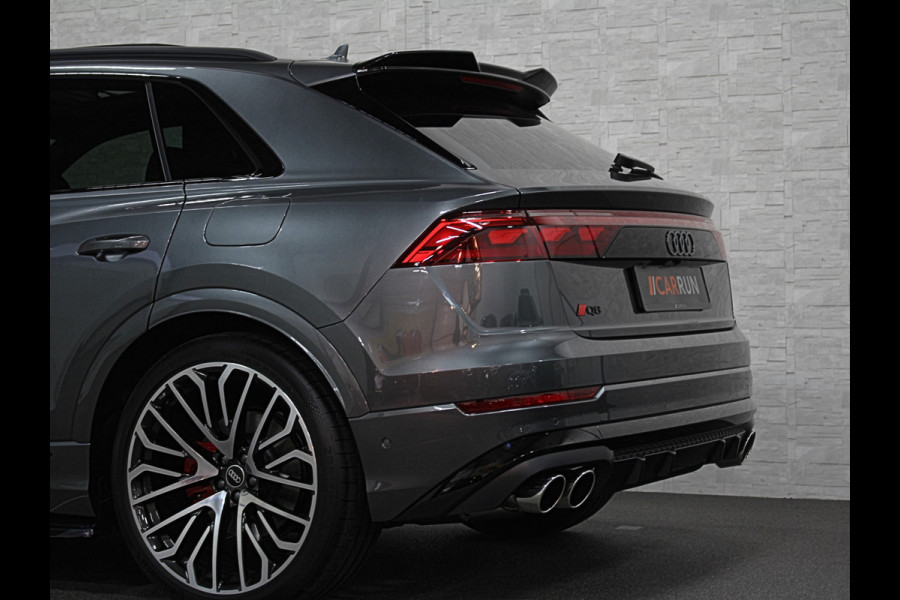 Audi Q8 60e Competition 490pk | 4WS | Massage | Carbon | Ventilatie | Valcona Leder+ Pakket | B&O Sound | 23'' | Alcantara hemel | Head-Up | Soft-Close | Panorama | 2x Memory | Trekhaak | Keyless-Entry | Luchtvering | Nieuw | Fabrieksgarantie.