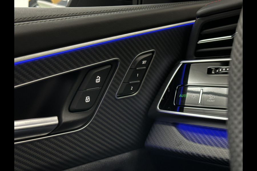 Audi Q8 60e Competition 490pk | 4WS | Massage | Carbon | Ventilatie | Valcona Leder+ Pakket | B&O Sound | 23'' | Alcantara hemel | Head-Up | Soft-Close | Panorama | 2x Memory | Trekhaak | Keyless-Entry | Luchtvering | Nieuw | Fabrieksgarantie.