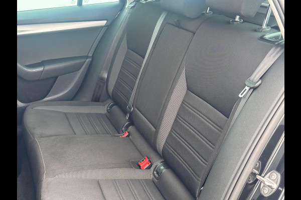 Škoda Octavia Combi 1.0 TSI Greentech Ambition Business NAVI| STOELVERWARMING | CARPLAY | ECC