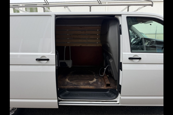 Volkswagen Transporter 2.0 TDI L2H1 Trekhaak / App connect / Imperiaal / cruise