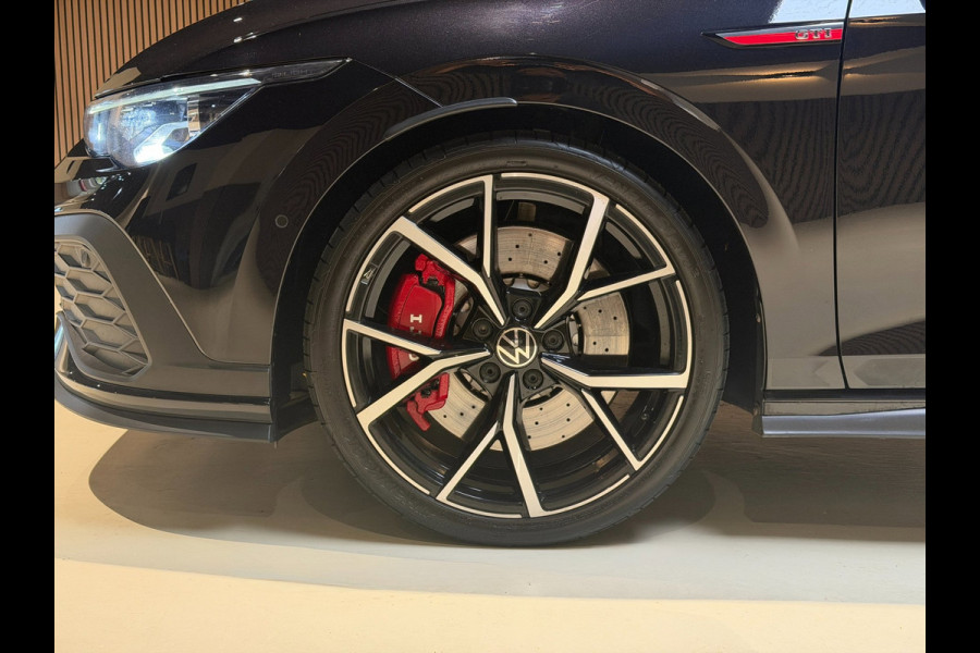 Volkswagen Golf 2.0 TSI GTI| 45 JAHRE CLUBSPORT|Nürburgring|Pano|Matrix|Keyless|Blindspot