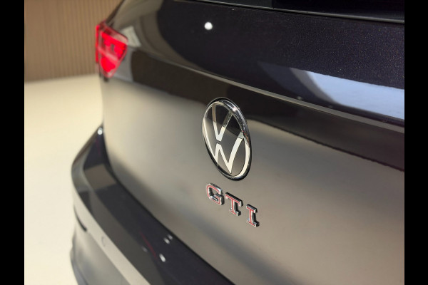 Volkswagen Golf 2.0 TSI GTI| 45 JAHRE CLUBSPORT|Nürburgring|Pano|Matrix|Keyless|Blindspot