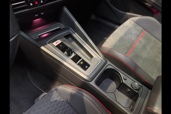 Volkswagen Golf 2.0 TSI GTI| 45 JAHRE CLUBSPORT|Nürburgring|Pano|Matrix|Keyless|Blindspot