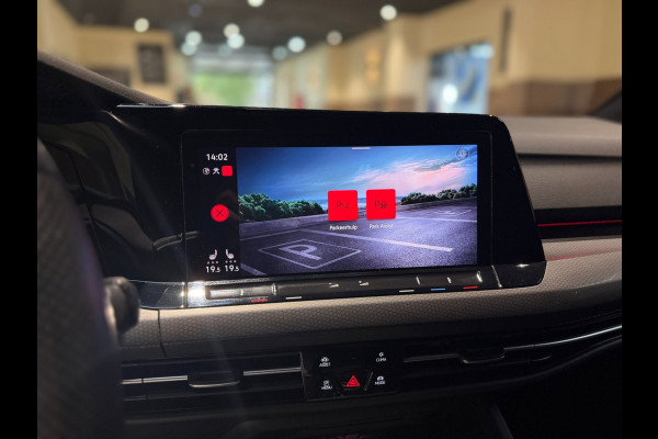 Volkswagen Golf 2.0 TSI GTI| 45 JAHRE CLUBSPORT|Nürburgring|Pano|Matrix|Keyless|Blindspot