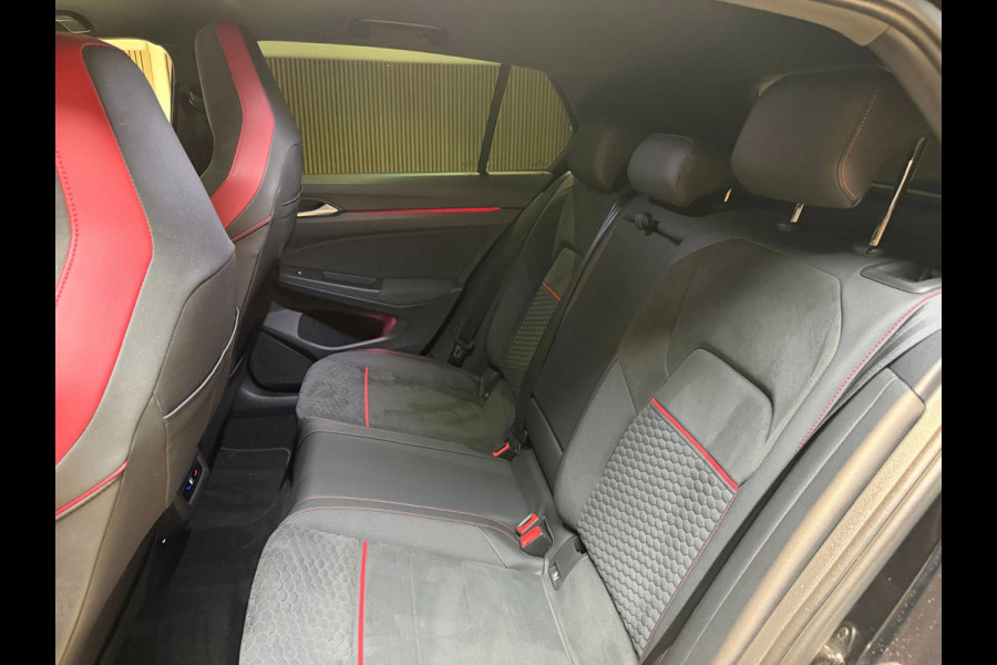 Volkswagen Golf 2.0 TSI GTI| 45 JAHRE CLUBSPORT|Nürburgring|Pano|Matrix|Keyless|Blindspot