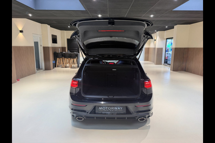 Volkswagen Golf 2.0 TSI GTI| 45 JAHRE CLUBSPORT|Nürburgring|Pano|Matrix|Keyless|Blindspot