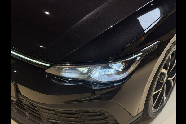 Volkswagen Golf 2.0 TSI GTI| 45 JAHRE CLUBSPORT|Nürburgring|Pano|Matrix|Keyless|Blindspot