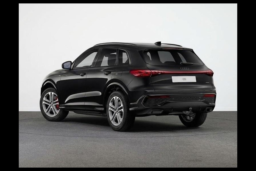 Audi Q5 S edition e-hybrid 299 pk | Panorama-glasdak | Techniekpakket plus | Geheugen bestuurdersstoel | Trekhaak, elektr. wegklapbaar |