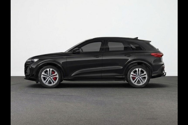 Audi Q5 S edition e-hybrid 299 pk | Panorama-glasdak | Techniekpakket plus | Trekhaak, elektr. wegklapbaar | Winterpakket |