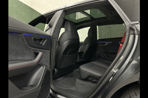 Audi Q8 60e Competition 490pk | 4WS | Massage | Carbon | Ventilatie | Valcona Leder+ Pakket | B&O Sound | 23'' | Alcantara hemel | Head-Up | Soft-Close | Panorama | 2x Memory | Trekhaak | Keyless-Entry | Luchtvering | Nieuw | Fabrieksgarantie.