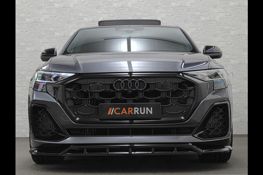 Audi Q8 60e Competition 490pk | 4WS | Massage | Carbon | Ventilatie | Valcona Leder+ Pakket | B&O Sound | 23'' | Alcantara hemel | Head-Up | Soft-Close | Panorama | 2x Memory | Trekhaak | Keyless-Entry | Luchtvering | Nieuw | Fabrieksgarantie.