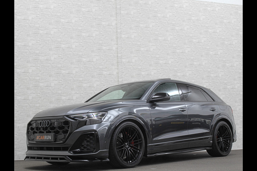 Audi Q8 60e Competition 490pk | 4WS | Massage | Carbon | Ventilatie | Valcona Leder+ Pakket | B&O Sound | 23'' | Alcantara hemel | Head-Up | Soft-Close | Panorama | 2x Memory | Trekhaak | Keyless-Entry | Luchtvering | Nieuw | Fabrieksgarantie.