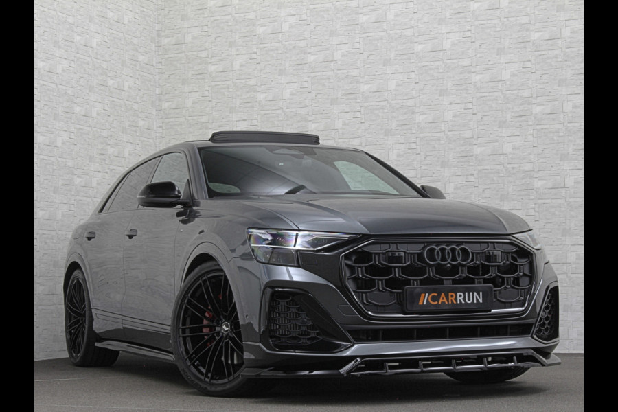 Audi Q8 60e Competition 490pk | 4WS | Massage | Carbon | Ventilatie | Valcona Leder+ Pakket | B&O Sound | 23'' | Alcantara hemel | Head-Up | Soft-Close | Panorama | 2x Memory | Trekhaak | Keyless-Entry | Luchtvering | Nieuw | Fabrieksgarantie.