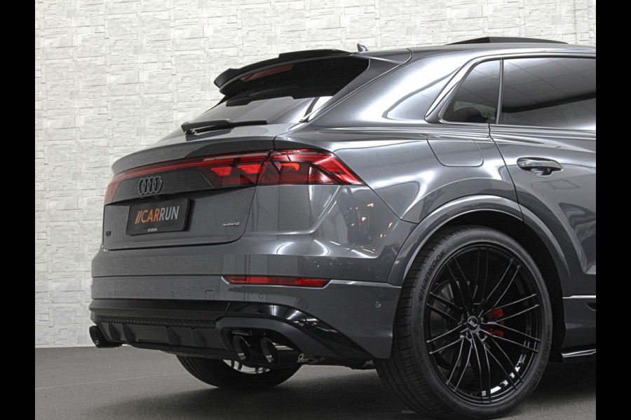 Audi Q8 60e Competition 490pk | 4WS | Massage | Carbon | Ventilatie | Valcona Leder+ Pakket | B&O Sound | 23'' | Alcantara hemel | Head-Up | Soft-Close | Panorama | 2x Memory | Trekhaak | Keyless-Entry | Luchtvering | Nieuw | Fabrieksgarantie.