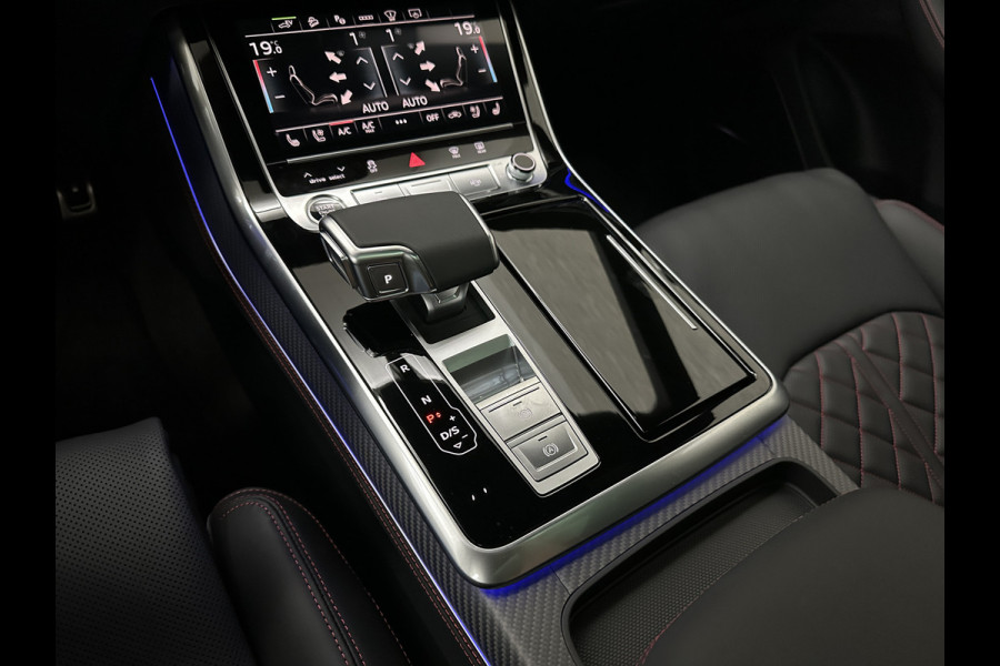 Audi Q8 60e Competition 490pk | 4WS | Massage | Carbon | Ventilatie | Valcona Leder+ Pakket | B&O Sound | 23'' | Alcantara hemel | Head-Up | Soft-Close | Panorama | 2x Memory | Trekhaak | Keyless-Entry | Luchtvering | Nieuw | Fabrieksgarantie.