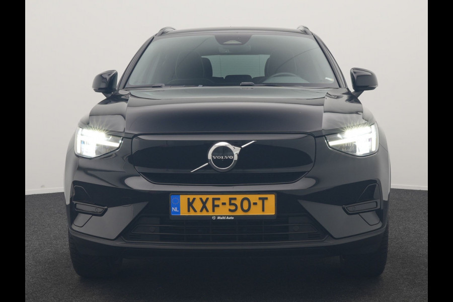 Volvo XC40 Recharge P8 AWD Twin Ultimate 408pk Dealer O.H | Trekhaak Af Fabriek | Adaptive Cruise | Camera | Warmtepomp | Alcantara Sportstoelen Verwarmd | Keyless | Apple Carplay | Pilot Assist | BLIS | Navigatie | Virtual | DAB | 20"L.M |