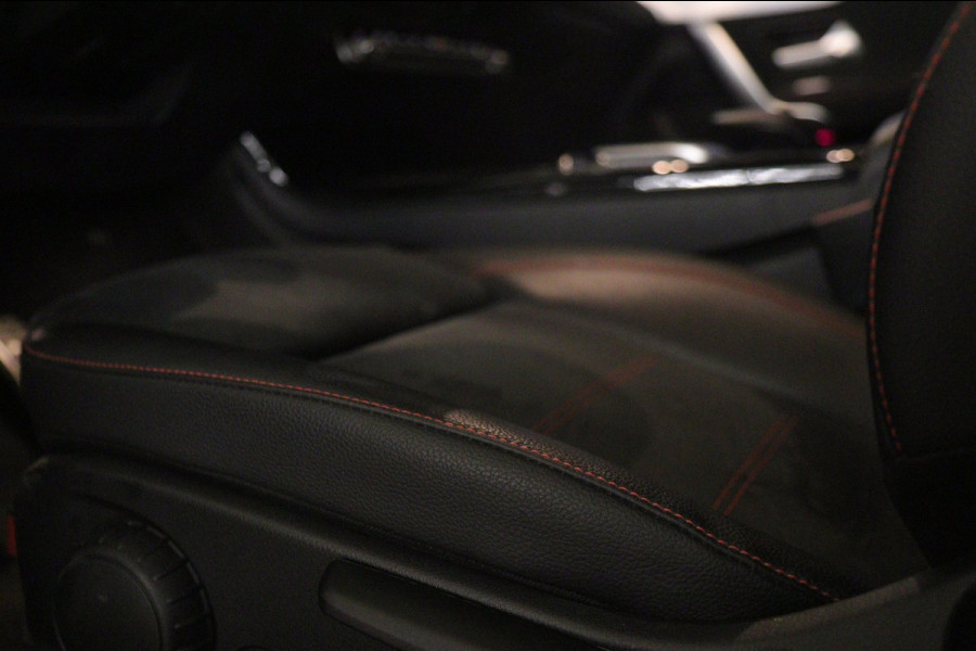 Mercedes-Benz CLA-Klasse 250 e AMG-LINE PANO/HUD/KEYLESS/360CAM/CARPLAY/VOL