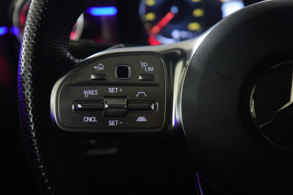 Mercedes-Benz CLA-Klasse 250 e AMG-LINE PANO/HUD/KEYLESS/360CAM/CARPLAY/VOL