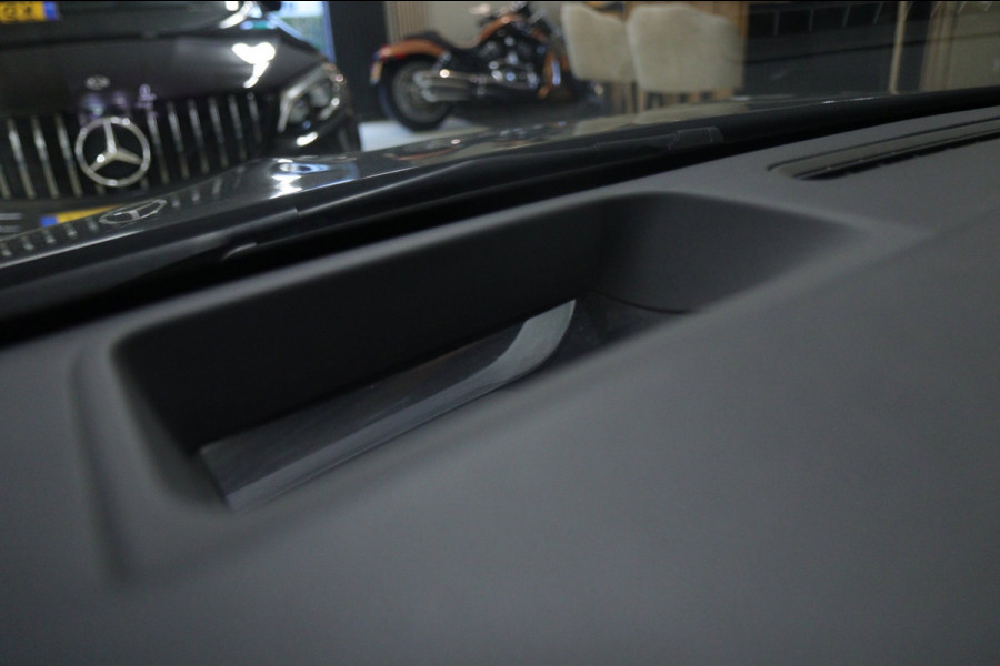 Mercedes-Benz CLA-Klasse 250 e AMG-LINE PANO/HUD/KEYLESS/360CAM/CARPLAY/VOL