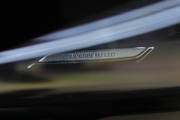 Mercedes-Benz CLA-Klasse 250 e AMG-LINE PANO/HUD/KEYLESS/360CAM/CARPLAY/VOL