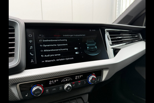 Audi A1 citycarver 30 TFSI epic | Automaat | S-Line | Apple Car Play | Parkeercamera | Adaptive Cruise Control | BOMVOL!