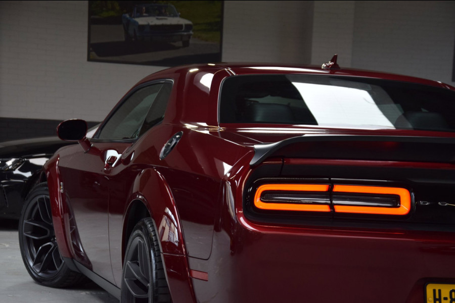 Dodge CHALLENGER R/T SCAT PACK 6.4 ltr V8 492PK