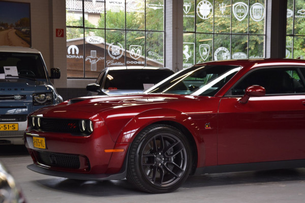 Dodge CHALLENGER R/T SCAT PACK 6.4 ltr V8 492PK