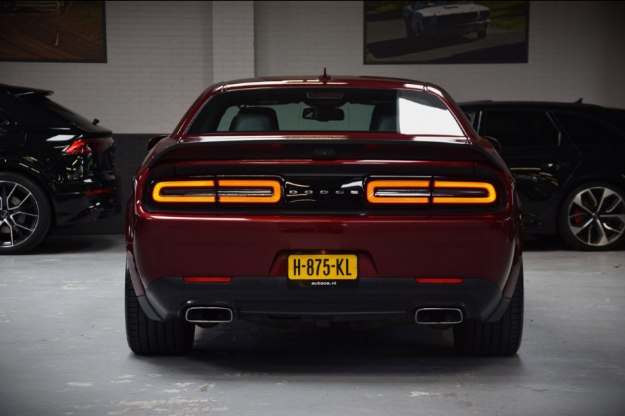 Dodge CHALLENGER R/T SCAT PACK 6.4 ltr V8 492PK