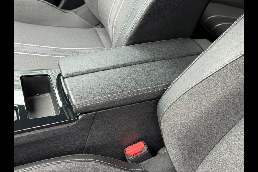 Opel Astra SPORTS TOURER 1.6 Turbo Hybrid GS | navi-Carplay | Cruise | 360 Camera |Trekhaak| Climate | Side assist|17".