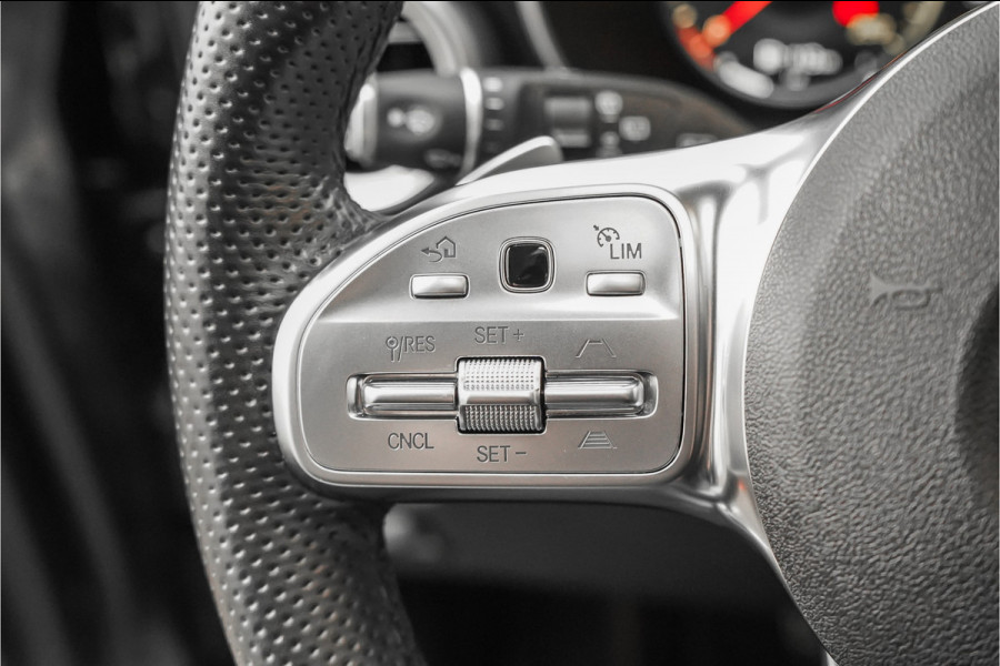 Mercedes-Benz GLC 300e 4M AMG 360° Distronic Plus Pano Elek Trekhaak