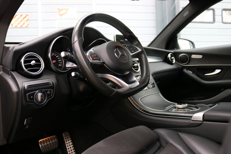 Mercedes-Benz GLC 220 d 4MATIC Autom Amg style Xenon Leder Panodak T-haak Bj:2018